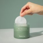 FARMSTAY TEA TREE BIOME CALMING Toner Pad, 70 pcs